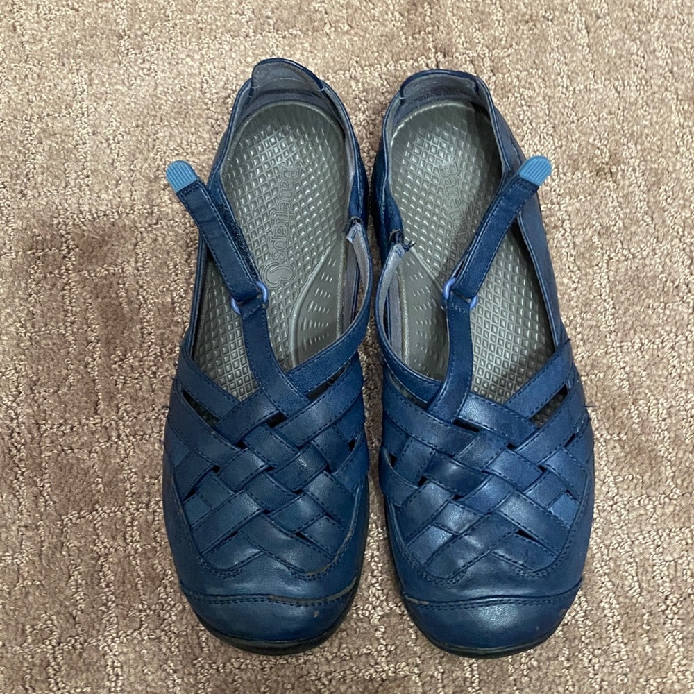 BareTraps Deep Blue Woven Size 6M Caged Sandals Summer Neutral Fall